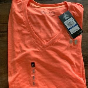 Under Armour women’s shirt size XL